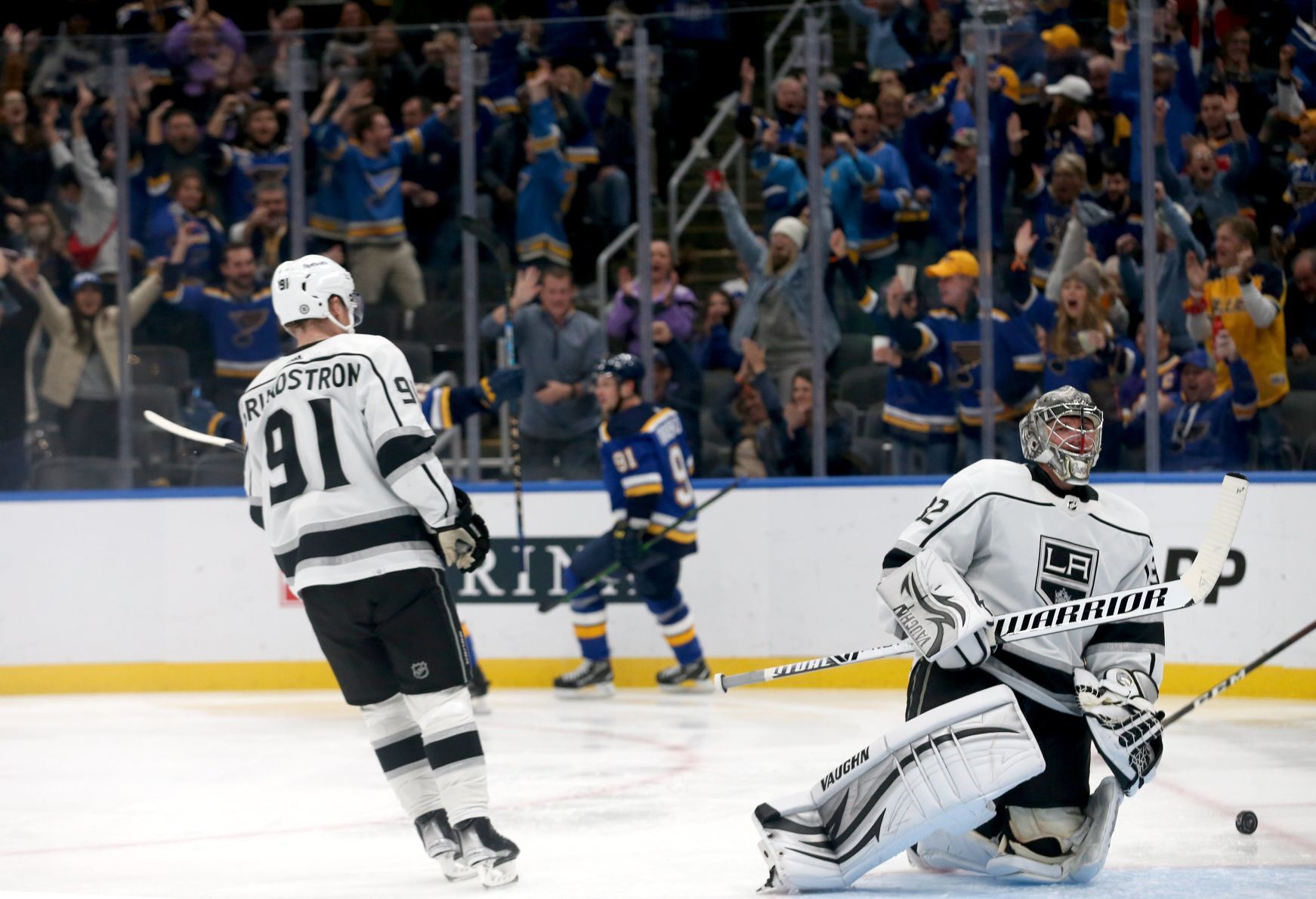 St. Louis Blues V Los Angeles Kings